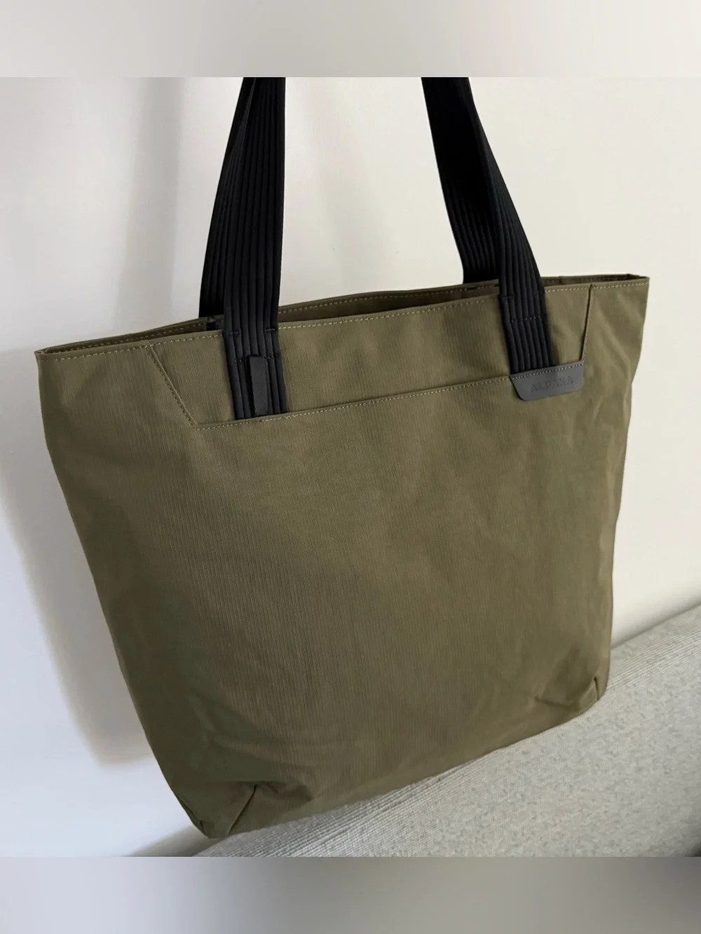 ALPAKA Flight Tote (L) in Green